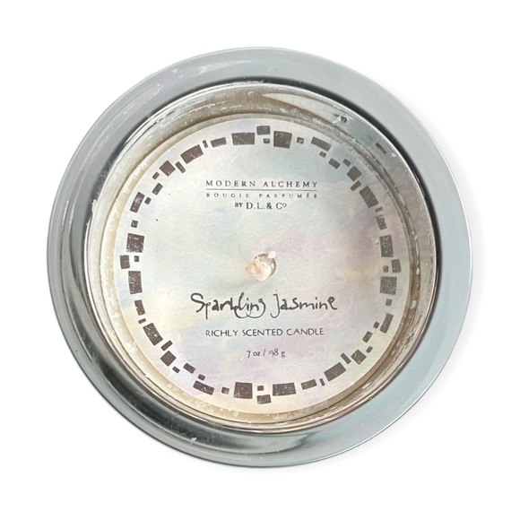 NWT Modern Alchemy Bougie Parfumee by D. L. & Co Sparkling Jasmine Candle, 7oz - Picture 5 of 6